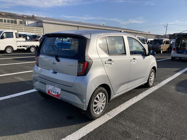 ミライースＬ　ＳＡIII１３インチフルホイールキャップ　マルチリフレクターハロゲンヘッドランプ　可倒式ドアミラー　自発光式デジタルメーターアンバーイルミネーションメーター　マニュアルエアコン（ダイヤル式）　キーレスエントリー（静岡県）の中古車