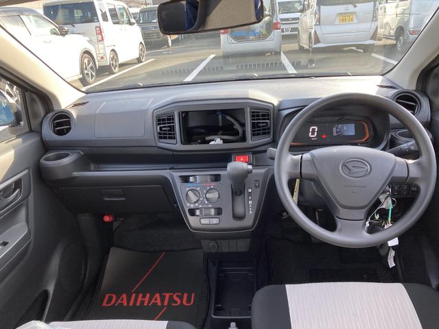 ミライースＬ　ＳＡIII１３インチフルホイールキャップ　マルチリフレクターハロゲンヘッドランプ　可倒式ドアミラー　自発光式デジタルメーターアンバーイルミネーションメーター　マニュアルエアコン（ダイヤル式）　キーレスエントリー（静岡県）の中古車