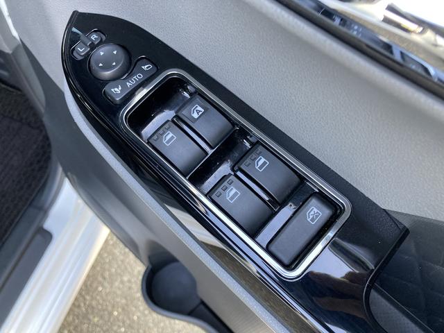 タントカスタムＸセレクションスマートアシスト　キーフリーシステム　ＬＥＤヘッドライト　両側パワースライドドア　コーナーセンサー　ミラクルオープンドア　シートバックテーブル（静岡県）の中古車