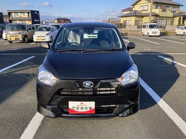 ミライースＬ　ＳＡIII１３インチフルホイールキャップ　マルチリフレクターハロゲンヘッドランプ　可倒式ドアミラー　自発光式デジタルメーターアンバーイルミネーションメーター　マニュアルエアコン（ダイヤル式）　キーレスエントリー（静岡県）の中古車