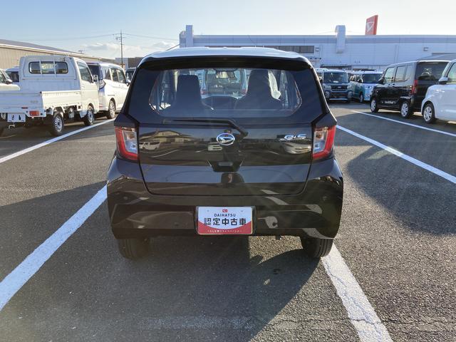 ミライースＬ　ＳＡIII１３インチフルホイールキャップ　マルチリフレクターハロゲンヘッドランプ　可倒式ドアミラー　自発光式デジタルメーターアンバーイルミネーションメーター　マニュアルエアコン（ダイヤル式）　キーレスエントリー（静岡県）の中古車