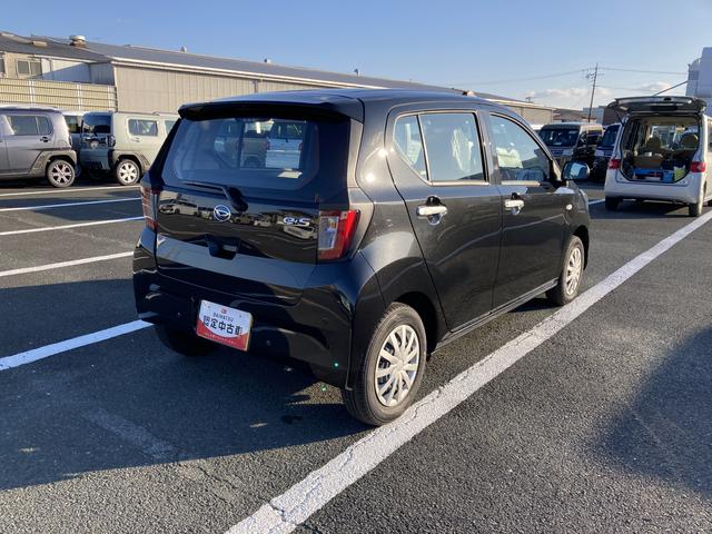 ミライースＬ　ＳＡIII１３インチフルホイールキャップ　マルチリフレクターハロゲンヘッドランプ　可倒式ドアミラー　自発光式デジタルメーターアンバーイルミネーションメーター　マニュアルエアコン（ダイヤル式）　キーレスエントリー（静岡県）の中古車