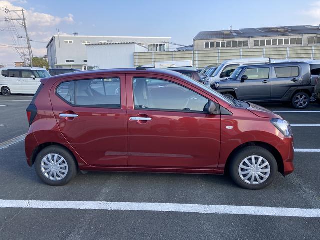 ミライースＬ　ＳＡIII１３インチフルホイールキャップ　マルチリフレクターハロゲンヘッドランプ　可倒式ドアミラー　自発光式デジタルメーターアンバーイルミネーションメーター　マニュアルエアコン（ダイヤル式）　キーレスエントリー（静岡県）の中古車