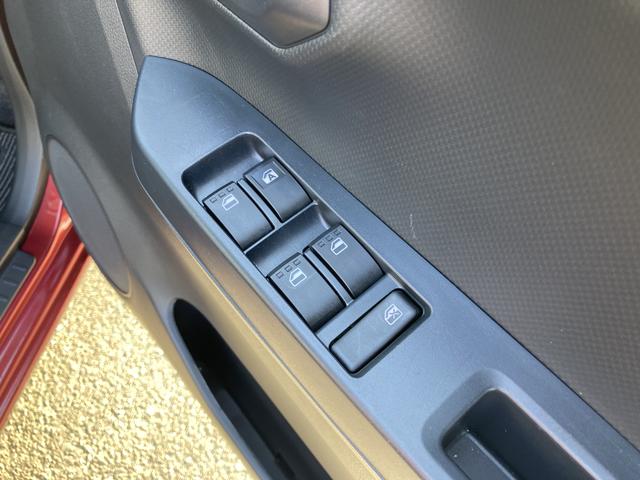 ミライースＬ　ＳＡIII１３インチフルホイールキャップ　マルチリフレクターハロゲンヘッドランプ　可倒式ドアミラー　自発光式デジタルメーターアンバーイルミネーションメーター　マニュアルエアコン（ダイヤル式）　キーレスエントリー（静岡県）の中古車