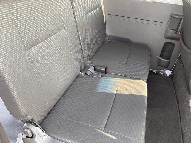 ハイゼットカーゴクルーズＣＶＴ　電動格納式カラードドアミラー　スーパーＵＶＩＲカットガラス（フロントウィンドウ）　１２インチフルホイールキャップ　撥水フルファヴリックシート表皮　大型ＬＥＤ荷室灯　キーフリーシステム（静岡県）の中古車