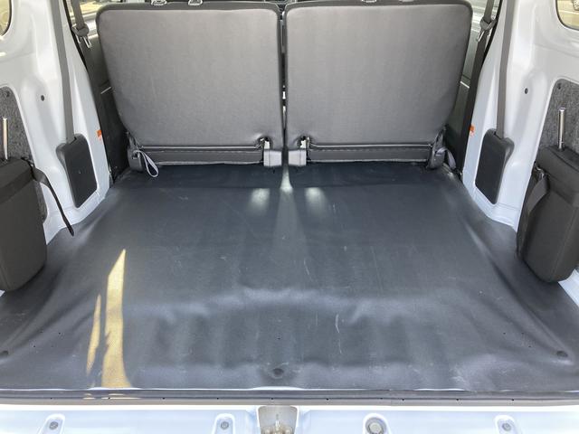 ハイゼットカーゴクルーズＣＶＴ　電動格納式カラードドアミラー　スーパーＵＶＩＲカットガラス（フロントウィンドウ）　１２インチフルホイールキャップ　撥水フルファヴリックシート表皮　大型ＬＥＤ荷室灯　キーフリーシステム（静岡県）の中古車