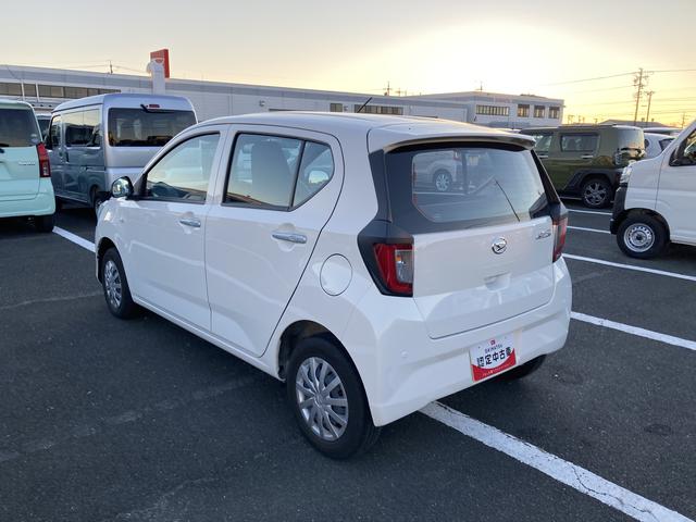 ミライースＬ　ＳＡIII１３インチフルホイールキャップ　マルチリフレクターハロゲンヘッドランプ　可倒式ドアミラー　自発光式デジタルメーターアンバーイルミネーションメーター　マニュアルエアコン（ダイヤル式）　キーレスエントリー（静岡県）の中古車