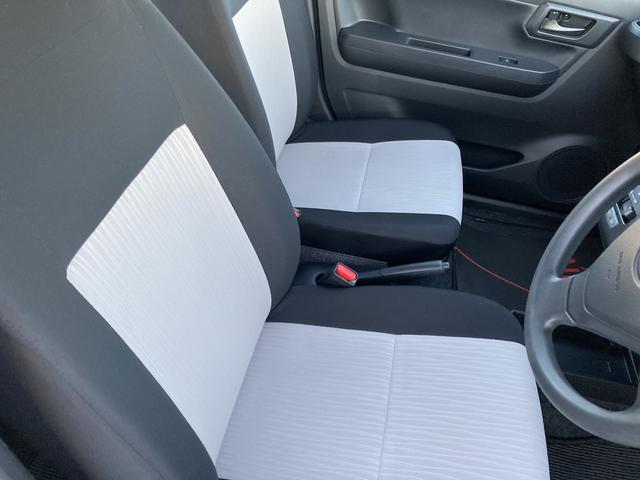 ミライースＬ　ＳＡIII１３インチフルホイールキャップ　マルチリフレクターハロゲンヘッドランプ　可倒式ドアミラー　自発光式デジタルメーターアンバーイルミネーションメーター　マニュアルエアコン（ダイヤル式）　キーレスエントリー（静岡県）の中古車