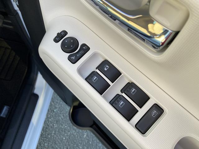 ムーヴキャンバスストライプスＧ１４インチフルホイールキャップ　ＬＥＤヘッドランプ　ＬＥＤフォグランプ　ホっとカップホルダー　両側パワースライドドア　キーフリーシステム　プッシュボタンスタート　ＵＶカットガラス（静岡県）の中古車