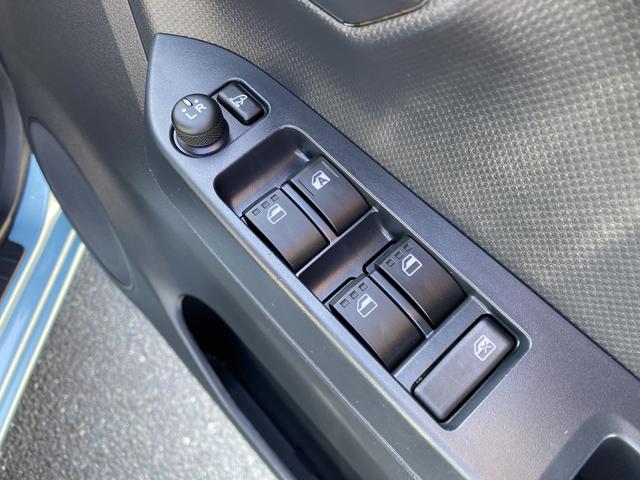 ミライースＸ　ＳＡIII１４インチフルホイールキャップ　ＬＥＤヘッドランプ　電動格納式（カラード）ドアミラー　自発光式デジタルメーターブルーイルミネーションメーター　マニュアルエアコン（ダイヤル式）　キーレスエントリー（静岡県）の中古車