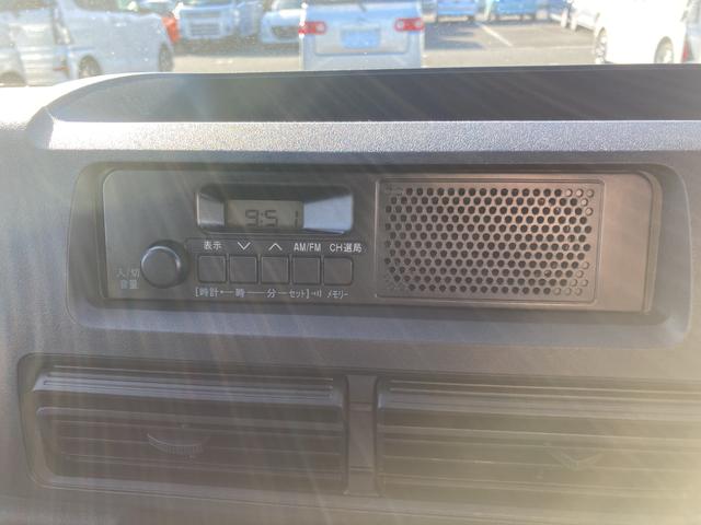 ハイゼットカーゴＤＸＣＶＴ　撥水フルファブリックシート表皮　オーバーヘッドシェルフ　アッパートレイ　キーレスエントリー　ユースフルナット（３１ヶ所）（静岡県）の中古車