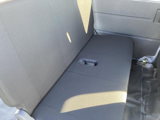 ハイゼットカーゴＤＸＣＶＴ　撥水フルファブリックシート表皮　オーバーヘッドシェルフ　アッパートレイ　キーレスエントリー　ユースフルナット（３１ヶ所）（静岡県）の中古車