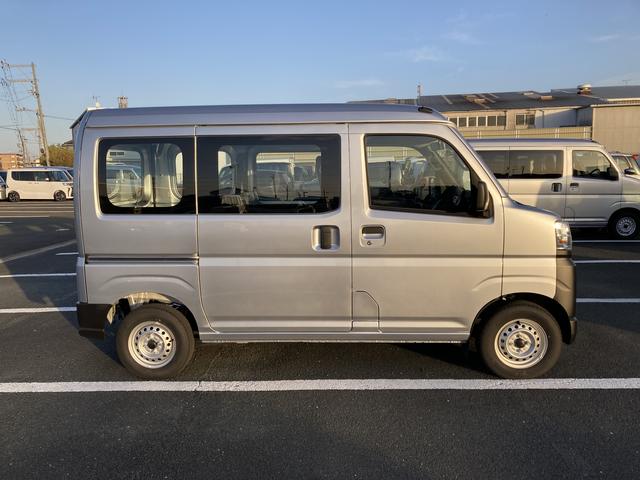 ハイゼットカーゴスペシャル２ＷＤ　ＣＶＴ　プリントレザーシート　アッパートレイ　ユースフルナット（３１か所）（静岡県）の中古車