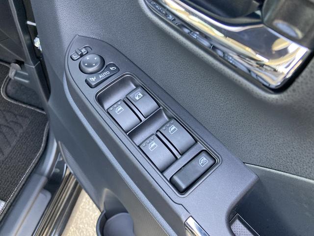 タントカスタムＸ１４インチアルミホイール　大型エアロバンパー　フルＬＥＤヘッドランプ　オート格納式カラードドアミラー　両側パワースライドドア　キーフリーシステム　プッシュボタンスタート（静岡県）の中古車