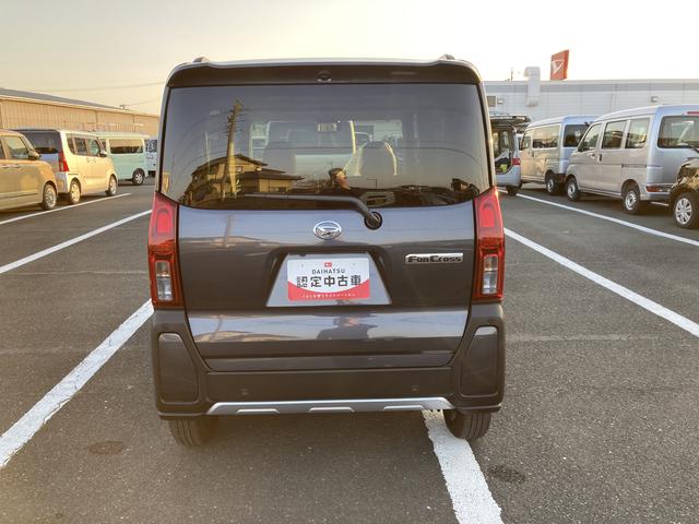 タントファンクロス１４インチアルミホイール　大型エアロバンパー　フルＬＥＤヘッドランプ　オート格納式カラードドアミラー　両側パワースライドドア　キーフリーシステム　プッシュボタンスタート（静岡県）の中古車