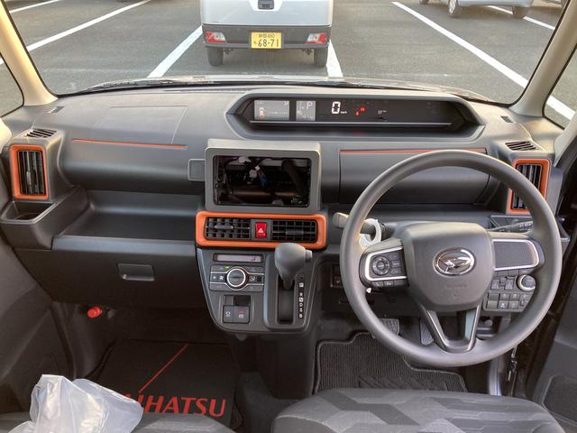 タントファンクロス１４インチアルミホイール　大型エアロバンパー　フルＬＥＤヘッドランプ　オート格納式カラードドアミラー　両側パワースライドドア　キーフリーシステム　プッシュボタンスタート（静岡県）の中古車