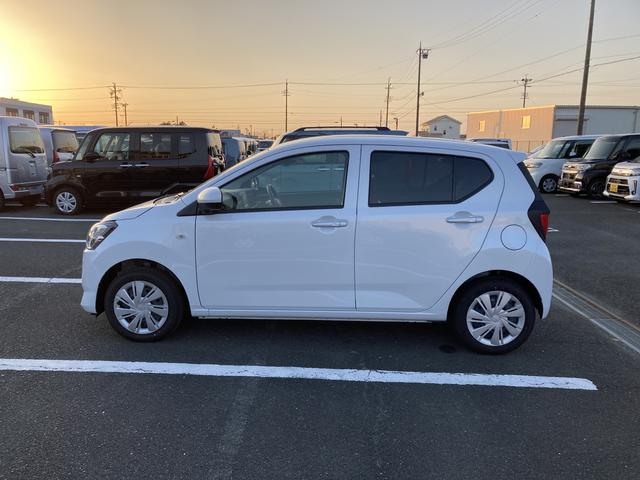 ミライースＸ　ＳＡIII１４インチフルホイールキャップ　ＬＥＤヘッドランプ　電動格納式（カラード）ドアミラー　自発光式デジタルメーターブルーイルミネーションメーター　マニュアルエアコン（ダイヤル式）　キーレスエントリー（静岡県）の中古車