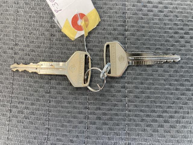 ハイゼットトラックスタンダード２ＷＤ　ＭＴ　ＵＶカットガラス（フロントウィンドウ）　　マニュアルエアコン　クリーンエアフィルター　電動式パワーステアリング（静岡県）の中古車