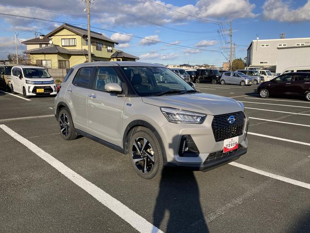 ロッキープレミアムＧ　ＨＥＶ１７インチアルミホイール　ＵＶＩＲカット遮音ガラス　フルＬＥＤヘッドランプ　キーフリーシステム　革巻きステアリングホイール　本革シフトノブ　アクティブマルチインフォメーションメーター（静岡県）の中古車