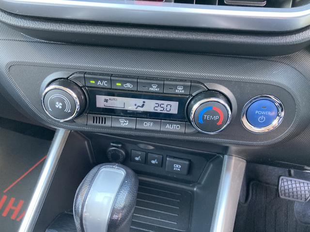 ロッキープレミアムＧ　ＨＥＶ１７インチアルミホイール　ＵＶＩＲカット遮音ガラス　フルＬＥＤヘッドランプ　キーフリーシステム　革巻きステアリングホイール　本革シフトノブ　アクティブマルチインフォメーションメーター（静岡県）の中古車