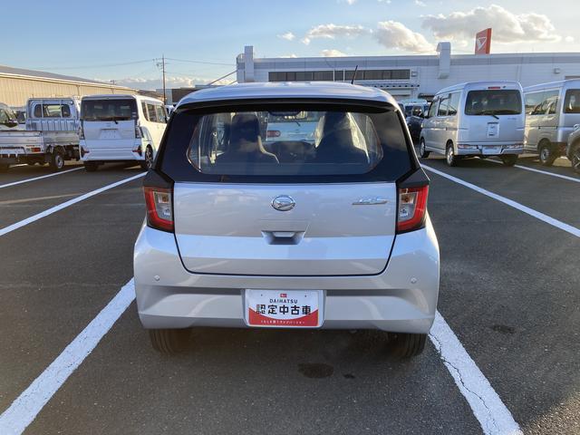 ミライースＬ　ＳＡIII１３インチフルホイールキャップ　マルチリフレクターハロゲンヘッドランプ　可倒式ドアミラー　自発光式デジタルメーターアンバーイルミネーションメーター　マニュアルエアコン（ダイヤル式）　キーレスエントリー（静岡県）の中古車