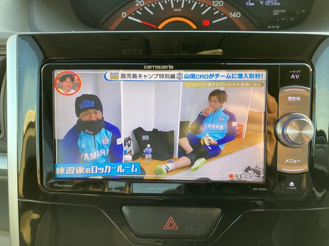 タントＸ　ＳＡIIIキーフリーシステム　パワースライドドア（左側）　オートエアコン（プッシュ式）　オートライト　ハロゲンヘッドランプ　マルチインフォメーションディスプレイ（静岡県）の中古車