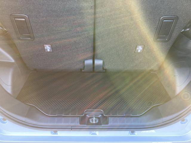 タントカスタムＸ１４インチアルミホイール　大型エアロバンパー　フルＬＥＤヘッドランプ　オート格納式カラードドアミラー　両側パワースライドドア　キーフリーシステム　プッシュボタンスタート（静岡県）の中古車