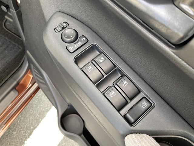 ムーヴＸキーフリーシステム　プッシュボタンスタート　ＬＥＤヘッドライト　１４インチフルホイールキャップ　マルチインフォメーションディスプレイ　左側パワースライドドア（静岡県）の中古車