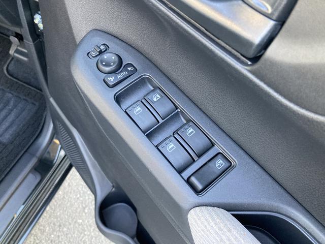 ムーヴXキーフリーシステム プッシュボタンスタート LEDヘッドライト 14インチフルホイールキャップ マルチインフォメーションディスプレイ 左側パワースライドドア(静岡県)の中古車