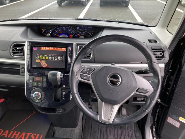 タントカスタムＲＳ　トップエディションＶＳ　ＳＡIII１５インチアルミホイール　大型エアロバンパー　ＬＥＤヘッドランプ　オート格納式カラードドアミラー　本革巻ステアリングホイール　両側パワースライドドア（静岡県）の中古車