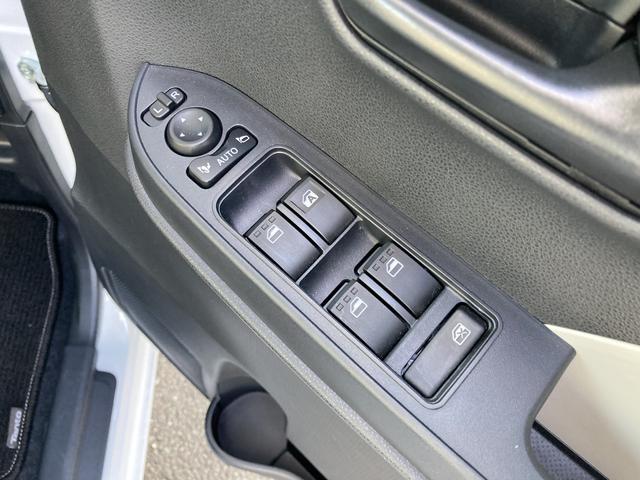 タントウェルカムシートリフトＸ１４インチフルホイールキャップ　フルＬＥＤヘッドランプ　オート格納式カラードドアミラー　左側パワースライドドア　ＴＦＴカラーマルチインフォメーションディスプレイ　フルファブリックシート（静岡県）の中古車