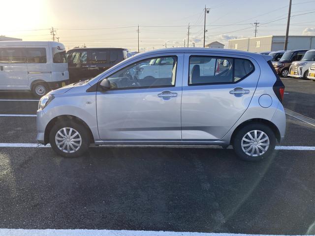 ミライースＬ　ＳＡIII１３インチフルホイールキャップ　マルチリフレクターハロゲンヘッドランプ　可倒式ドアミラー　自発光式デジタルメーターアンバーイルミネーションメーター　マニュアルエアコン（ダイヤル式）　キーレスエントリー（静岡県）の中古車