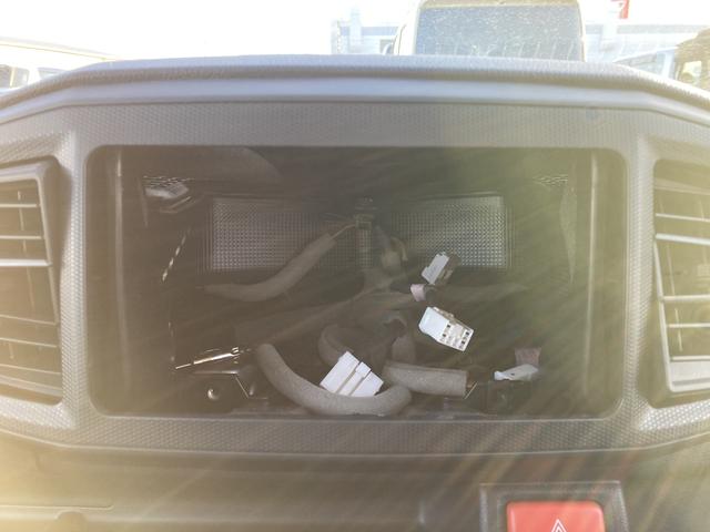 ミライースＬ　ＳＡIII１３インチフルホイールキャップ　マルチリフレクターハロゲンヘッドランプ　可倒式ドアミラー　自発光式デジタルメーターアンバーイルミネーションメーター　マニュアルエアコン（ダイヤル式）　キーレスエントリー（静岡県）の中古車