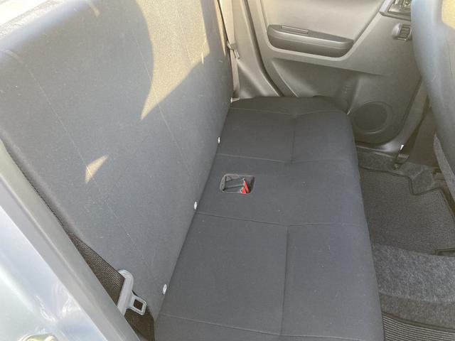 ミライースＬ　ＳＡIII１３インチフルホイールキャップ　マルチリフレクターハロゲンヘッドランプ　可倒式ドアミラー　自発光式デジタルメーターアンバーイルミネーションメーター　マニュアルエアコン（ダイヤル式）　キーレスエントリー（静岡県）の中古車