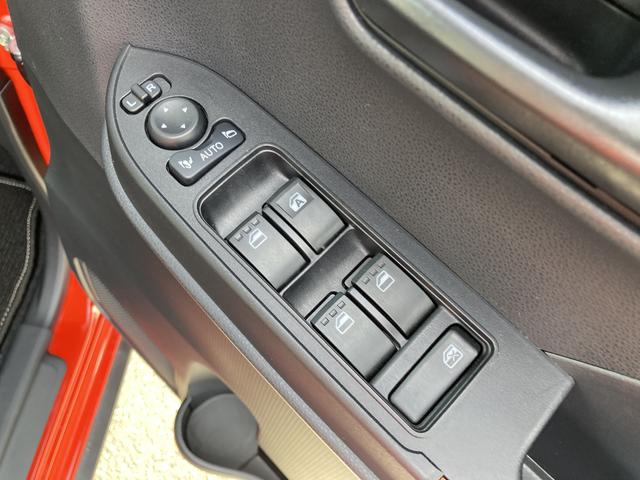 タントファンクロス１４インチアルミホイール　フルＬＥＤヘッドランプ　オート格納式カラードドアミラー　両側パワースライドドア　キーフリーシステム　プッシュボタンスタート（静岡県）の中古車