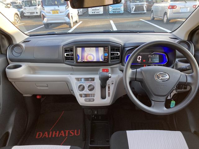 ミライースＸ　ＳＡIII１４インチフルホイールキャップ　ＬＥＤヘッドランプ　電動格納式（カラード）ドアミラー　自発光式デジタルメーターブルーイルミネーションメーター　マニュアルエアコン（ダイヤル式）　キーレスエントリー（静岡県）の中古車