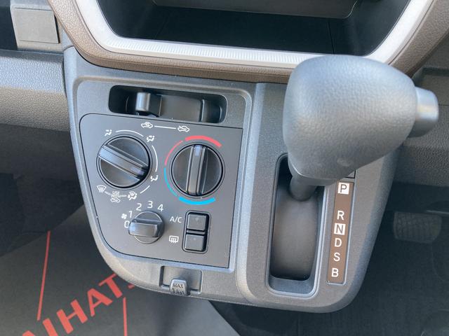 ムーヴＬキーレスエントリー　スーパーＵＶ＆ＩＲカットガラス　ＬＥＤヘッドライト　１４インチフルホイールキャップ　マルチインフォメーションディスプレイ（静岡県）の中古車