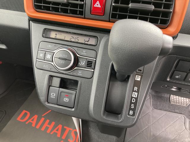 タントファンクロス１４インチアルミホイール　フルＬＥＤヘッドランプ　オート格納式カラードドアミラー　両側パワースライドドア　キーフリーシステム　プッシュボタンスタート（静岡県）の中古車