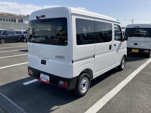 ハイゼットカーゴＤＸＣＶＴ　撥水フルファブリックシート表皮　オーバーヘッドシェルフ　アッパートレイ　キーレスエントリー　ユースフルナット（３１ヶ所）（静岡県）の中古車