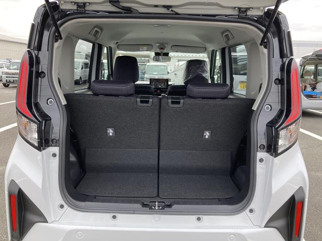 ムーヴＲＳキーフリーシステム　プッシュボタンスタート　ＬＥＤヘッドライト　１５インチアルミホイール　両側パワースライドドア　カラーマルチインフォメーションディスプレイ（静岡県）の中古車