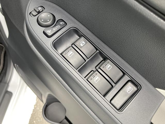 タントＸリミテッド１４インチフルホイールキャップ　フルＬＥＤヘッドランプ　オート格納式カラードドアミラー　両側パワースライドドア　ＴＦＴカラーマルチインフォメーションディスプレイ　フルファブリックシート（静岡県）の中古車