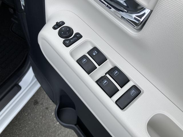 ムーヴキャンバスストライプスＧ１４インチフルホイールキャップ　ＬＥＤヘッドランプ　ＬＥＤフォグランプ　ホっとカップホルダー　両側パワースライドドア　キーフリーシステム　プッシュボタンスタート　ＵＶカットガラス（静岡県）の中古車