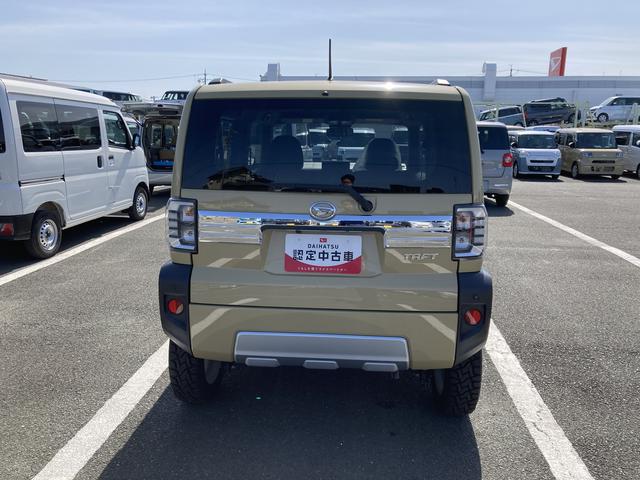 タフトＧ　クロムベンチャーメッキドアアウターハンドル　１５インチアルミホイール　オートレベリング機能付フルＬＥＤヘッドランプ　ＬＥＤフォグランプ　本革巻ステアリングホイール　本革巻インパネセンターシフト（静岡県）の中古車