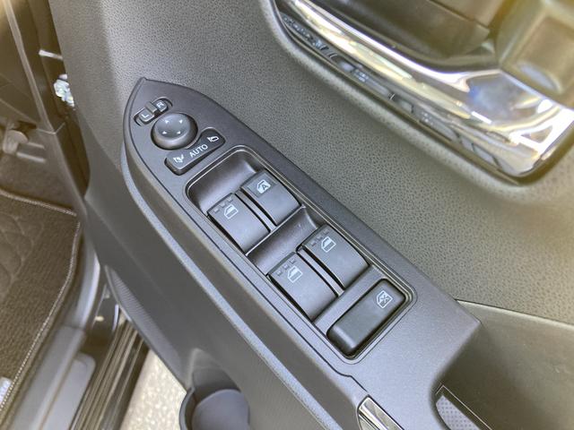 タントカスタムＸ１４インチアルミホイール　大型エアロバンパー　フルＬＥＤヘッドランプ　オート格納式カラードドアミラー　両側パワースライドドア　キーフリーシステム　プッシュボタンスタート（静岡県）の中古車