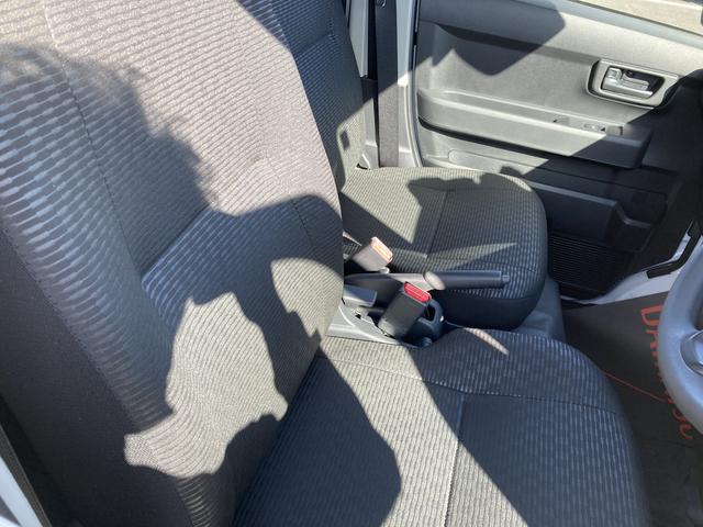 ハイゼットカーゴDXCVT 撥水フルファブリックシート表皮 オーバーヘッドシェルフ アッパートレイ キーレスエントリー ユースフルナット(31ヶ所)(静岡県)の中古車