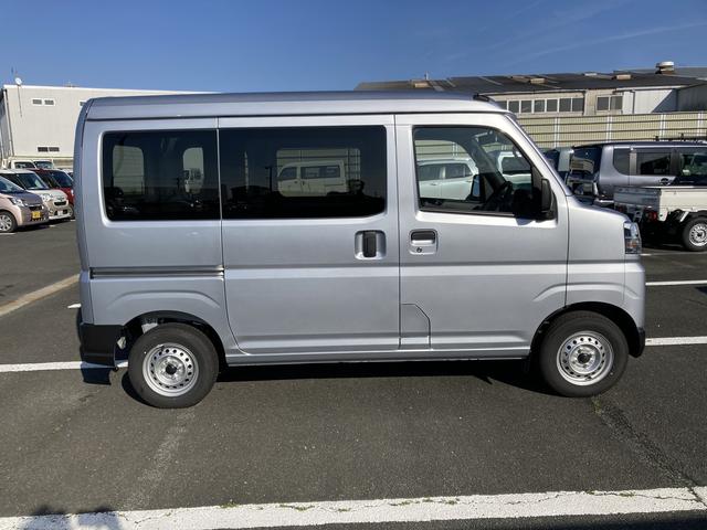 ハイゼットカーゴＤＸＣＶＴ　撥水フルファブリックシート表皮　オーバーヘッドシェルフ　アッパートレイ　キーレスエントリー　ユースフルナット（３１ヶ所）（静岡県）の中古車