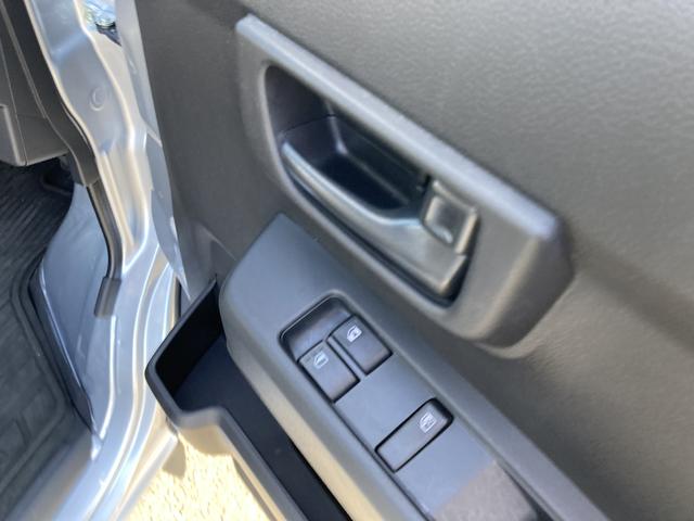 ハイゼットカーゴＤＸＣＶＴ　撥水フルファブリックシート表皮　オーバーヘッドシェルフ　アッパートレイ　キーレスエントリー　ユースフルナット（３１ヶ所）（静岡県）の中古車