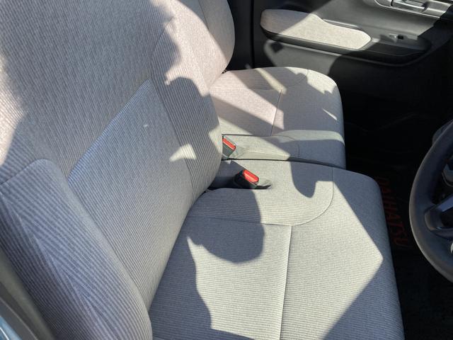 ムーヴＬキーレスエントリー　ＬＥＤヘッドライト　１４インチフルホイールキャップ　マルチインフォメーションディスプレイ　ウレタンステアリングホイール（静岡県）の中古車