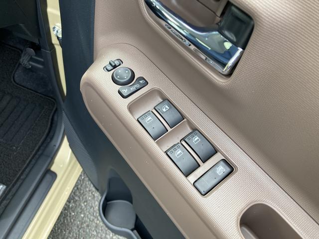 ムーヴキャンバスセオリーG14インチフルホイールキャップ LEDヘッドランプ LEDフォグランプ ホっとカップホルダー 両側パワースライドドア キーフリーシステム プッシュボタンスタート 革巻ステアリングホイール(静岡県)の中古車