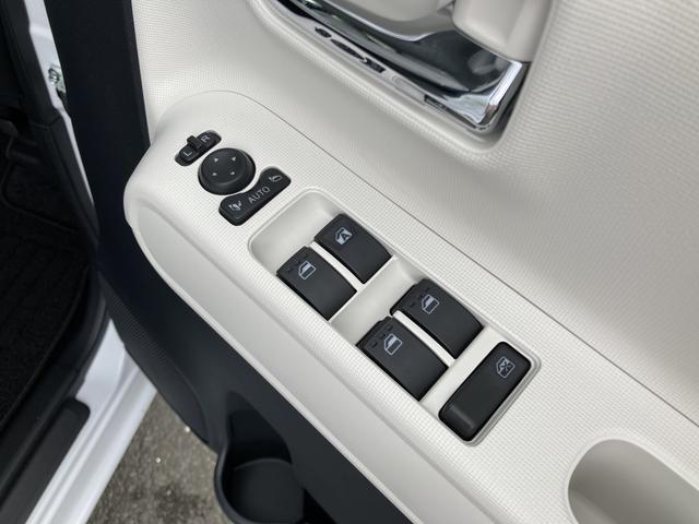 ムーヴキャンバスストライプスＧ１４インチフルホイールキャップ　ＬＥＤヘッドランプ　ＬＥＤフォグランプ　ホっとカップホルダー　両側パワースライドドア　キーフリーシステム　プッシュボタンスタート　ＵＶカットガラス（静岡県）の中古車